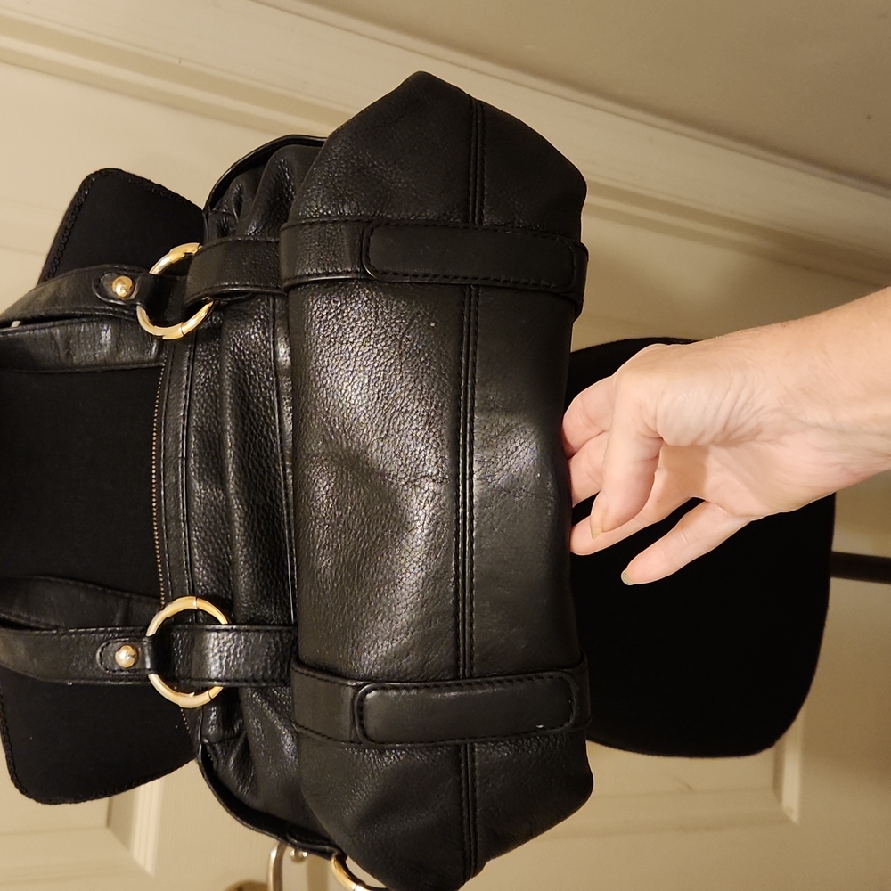 Michael Michael Kors, Black & Gold Satchel Purse - Picture 8 of 16